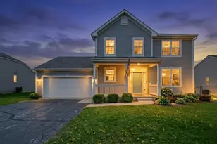 607 Stearn Dr, Genoa, IL 60135 - Photo 2