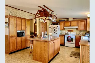 2025 Central Hill Road, Grantsburg, IL 62943 - Photo 10