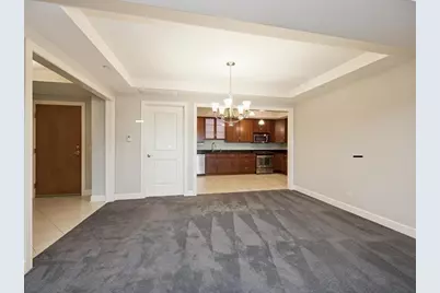 10 E Burlington Street #2J, Riverside, IL 60546 - Photo 8