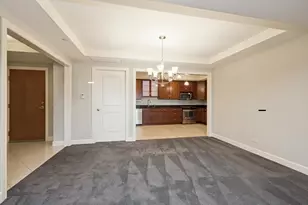 10 E Burlington St, Riverside, IL 60546 - Photo 8