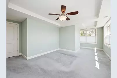 10 E Burlington Street #2J, Riverside, IL 60546 - Photo 18