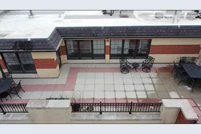 10 E Burlington Street #2J, Riverside, IL 60546 - Photo 34