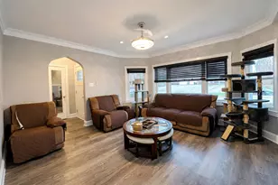 816 S 14th Ave, Maywood, IL 60153 - Photo 2