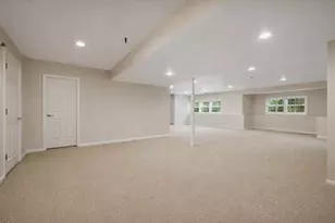 1235 Mallard Ln, Hoffman Estates, IL 60192 - Photo 26
