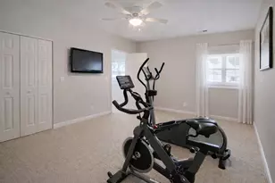 1235 Mallard Ln, Hoffman Estates, IL 60192 - Photo 22
