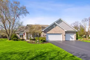 177 Titleist Trail, Poplar Grove, IL 61065 - Photo 2