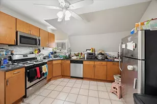 4817 W Dakin St, Chicago, IL 60641 - Photo 14