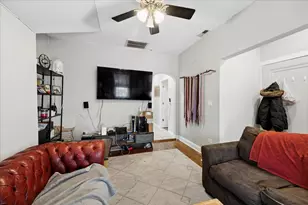 4817 W Dakin St, Chicago, IL 60641 - Photo 16