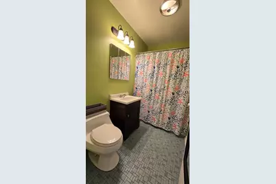 2411 W Balmoral Avenue #3D, Chicago, IL 60625 - Photo 18