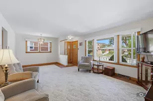 5233 Oak Center Dr, Oak Lawn, IL 60453 - Photo 6