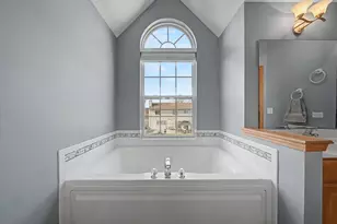 942 Brassfield Ave, Romeoville, IL 60446 - Photo 24