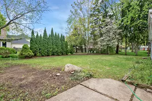 106 Foxcroft Rd, Naperville, IL 60565 - Photo 16