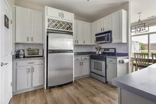 302 Parkside Dr, Shorewood, IL 60404 - Photo 12