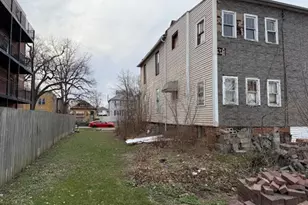 2355 N Newland Ave, Chicago, IL 60707 - Photo 10
