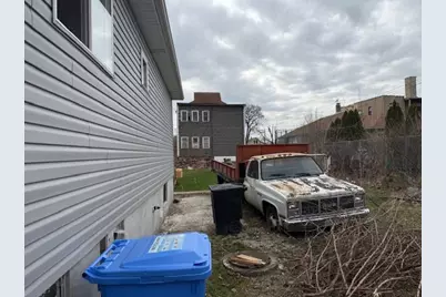 2355 N Newland Avenue, Chicago, IL 60707 - Photo 38