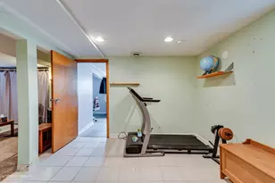 4050 N Menard Ave, Chicago, IL 60634 - Photo 16