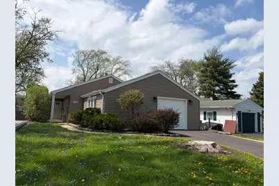 17312 Poe Avenue, Hazel Crest, IL 60429 - Photo 1