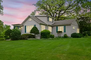 291 Rustic Dr, Barrington, IL 60010 - Photo 10