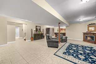 298 Cara Ln, Wood Dale, IL 60191 - Photo 36