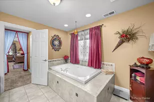 298 Cara Ln, Wood Dale, IL 60191 - Photo 26