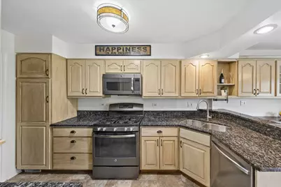 116 Cascade Drive, Indian Head Park, IL 60525 - Photo 8