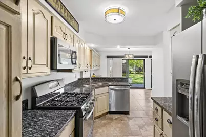 116 Cascade Drive, Indian Head Park, IL 60525 - Photo 10