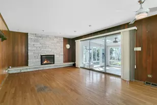 9712 S Kolmar Ave, Oak Lawn, IL 60453 - Photo 8