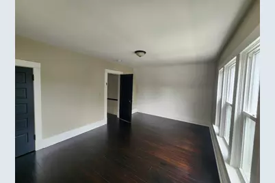 824 Hickory Street, Waukegan, IL 60085 - Photo 8