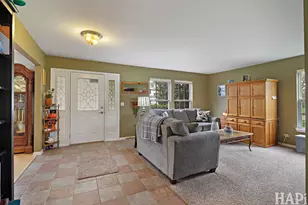 1909 Hemlock Dr, McHenry, IL 60050 - Photo 2