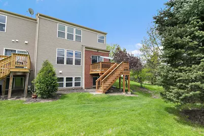 1566 Yellowstone Drive, Streamwood, IL 60107 - Photo 30