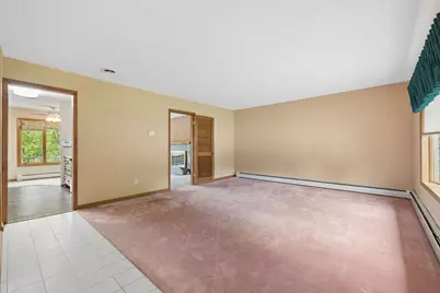 1005 Valley Lane, Lockport, IL 60441 - Photo 2
