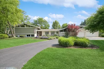 16 Lagoon Drive, Hawthorn Woods, IL 60047 - Photo 1
