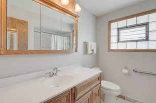 6743 W 89th Pl, Oak Lawn, IL 60453 - Photo 22