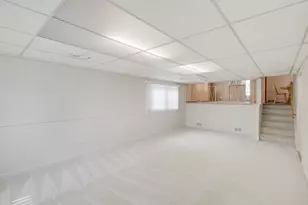 6743 W 89th Pl, Oak Lawn, IL 60453 - Photo 16