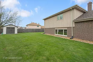 13714 Woodridge Ln, Orland Park, IL 60462 - Photo 30