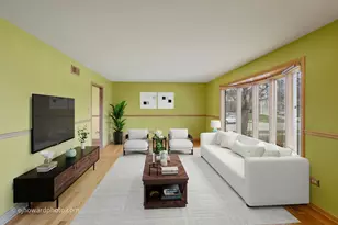 13714 Woodridge Ln, Orland Park, IL 60462 - Photo 2