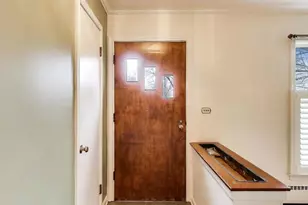 621 E Grove St, Arlington Heights, IL 60005 - Photo 6