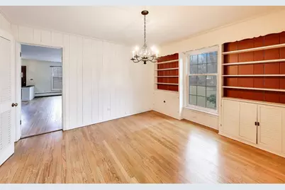 621 E Grove Street, Arlington Heights, IL 60005 - Photo 12