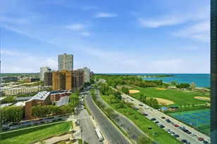 3600 N Lake Shore Dr, Chicago, IL 60613 - Photo 8