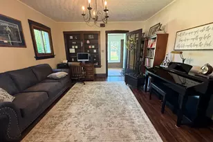 321 W South St, Dwight, IL 60420 - Photo 2