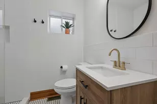 1915 Home Ave, Berwyn, IL 60402 - Photo 14
