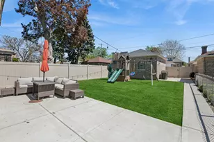 1915 Home Ave, Berwyn, IL 60402 - Photo 30