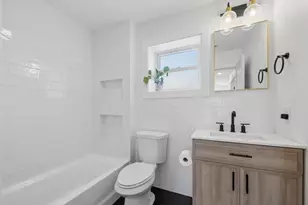 1915 Home Ave, Berwyn, IL 60402 - Photo 24