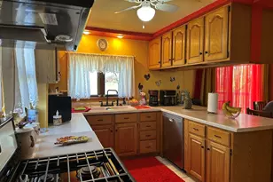 203 Monroe St, Hanover, IL 61041 - Photo 8