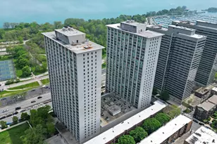 3600 N Lake Shore Dr, Chicago, IL 60613 - Photo 30