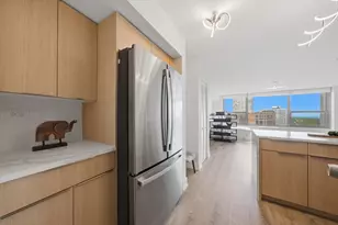 3600 N Lake Shore Dr, Chicago, IL 60613 - Photo 16