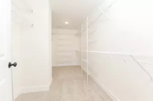 5008 Castlebar Dr, Bloomington, IL 61705 - Photo 24