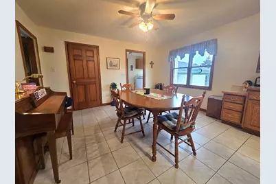 610 E Main Street, Ashkum, IL 60911 - Photo 14