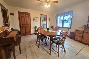 610 E Main St, Ashkum, IL 60911 - Photo 14