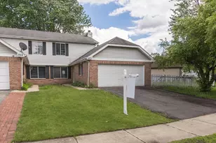1227 Andover Cir, Aurora, IL 60504 - Photo 1